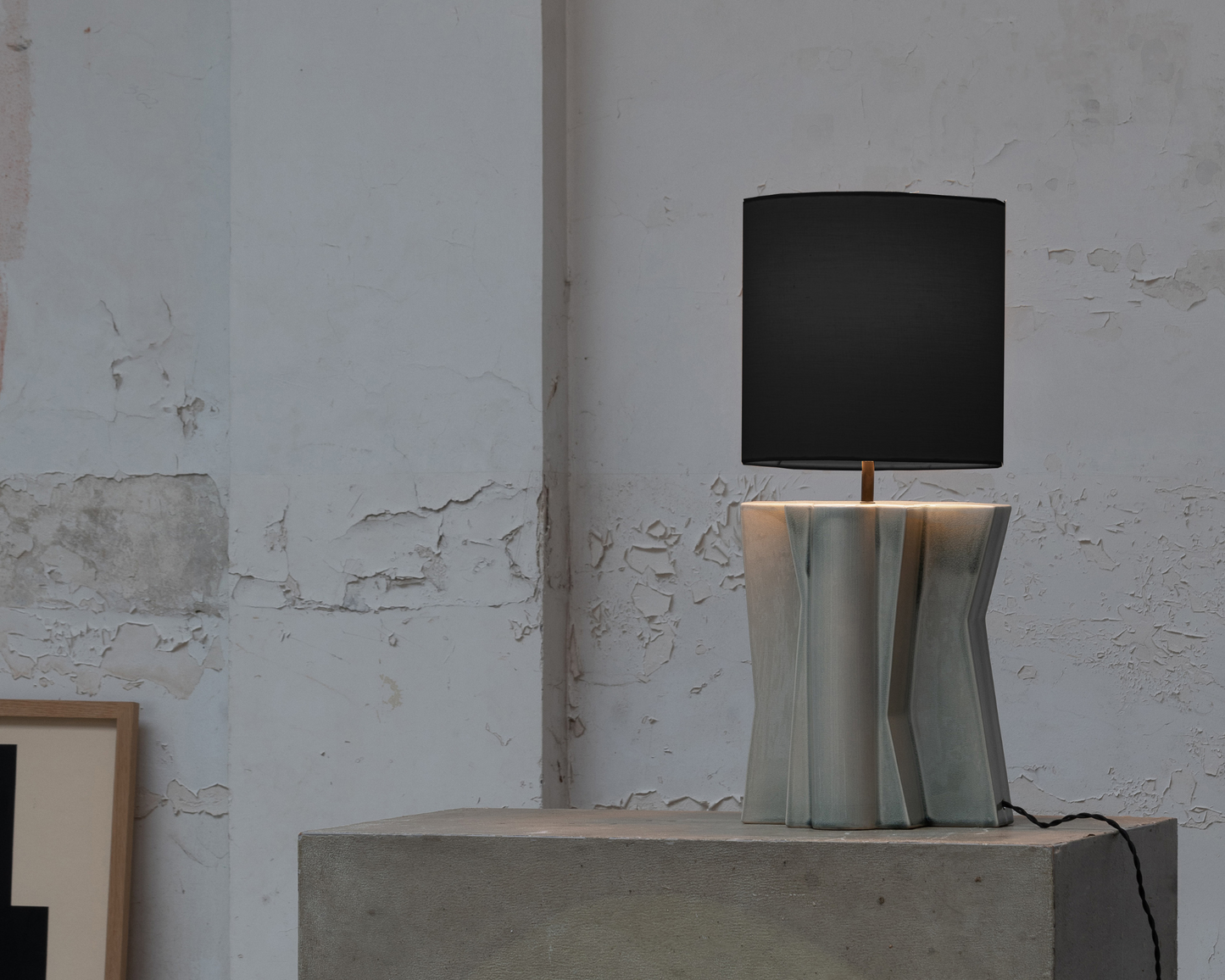 Table Lamp °2 Grey - Black Yucca